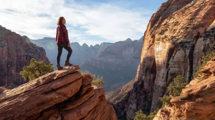 Easy National Park Hikes For Beginners