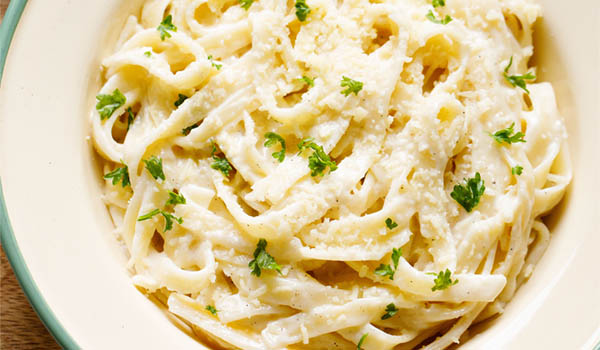 Fettuccine Alfredo Recipe (Alfredo Pasta)
